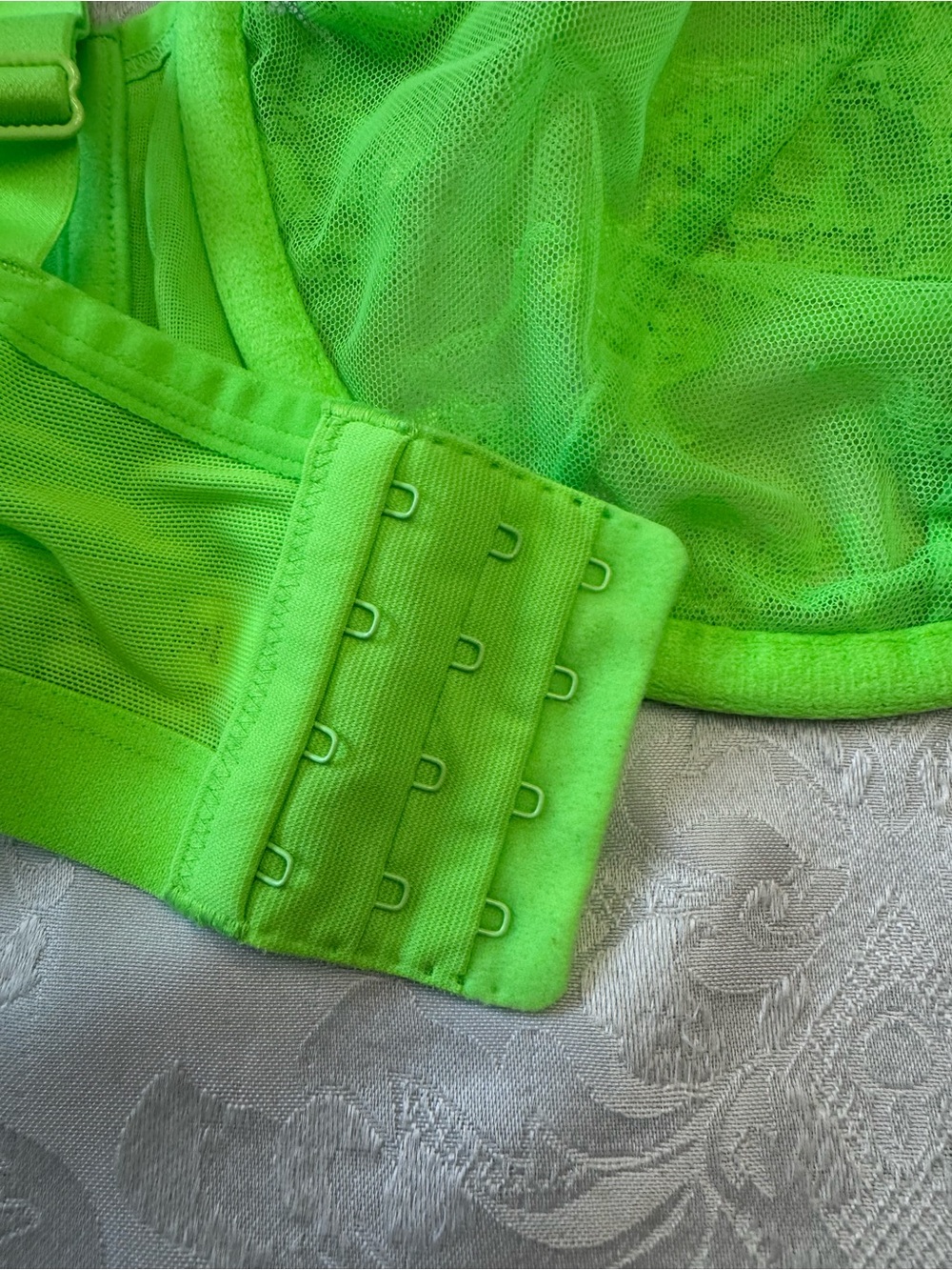 Cacique Unlined Demi Bra Plus 40DDD Lime Green Underwire Sexy Feminine Sexy Flaw - Picture 5 of 8
